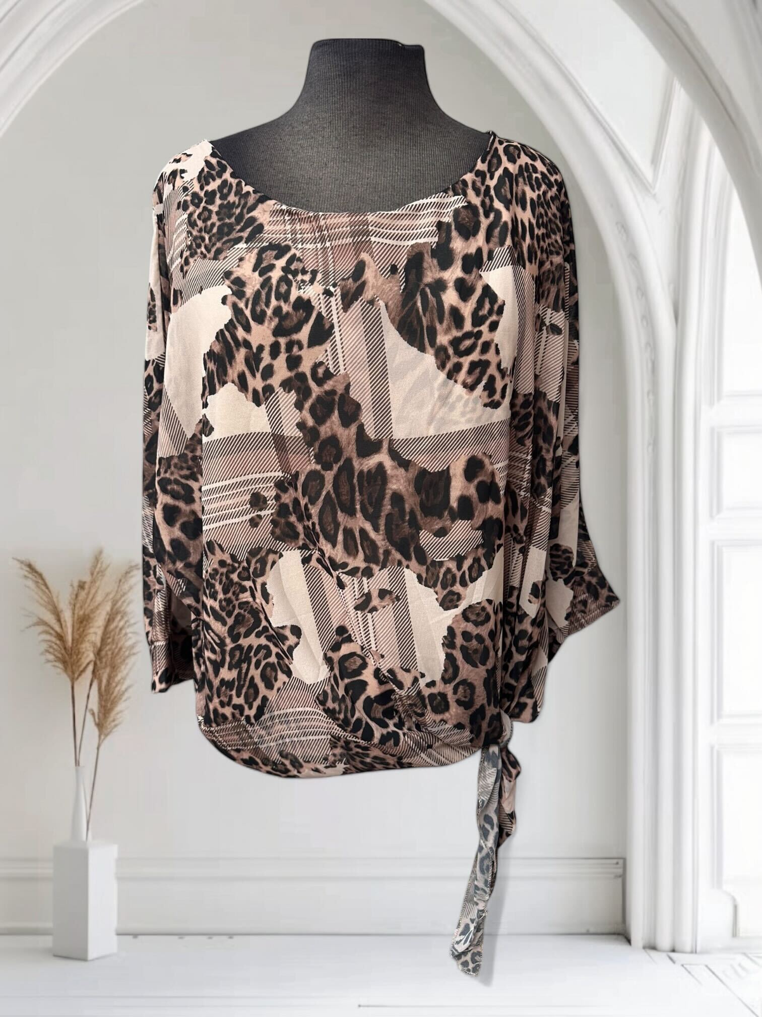 Blouse léopard et carreauté