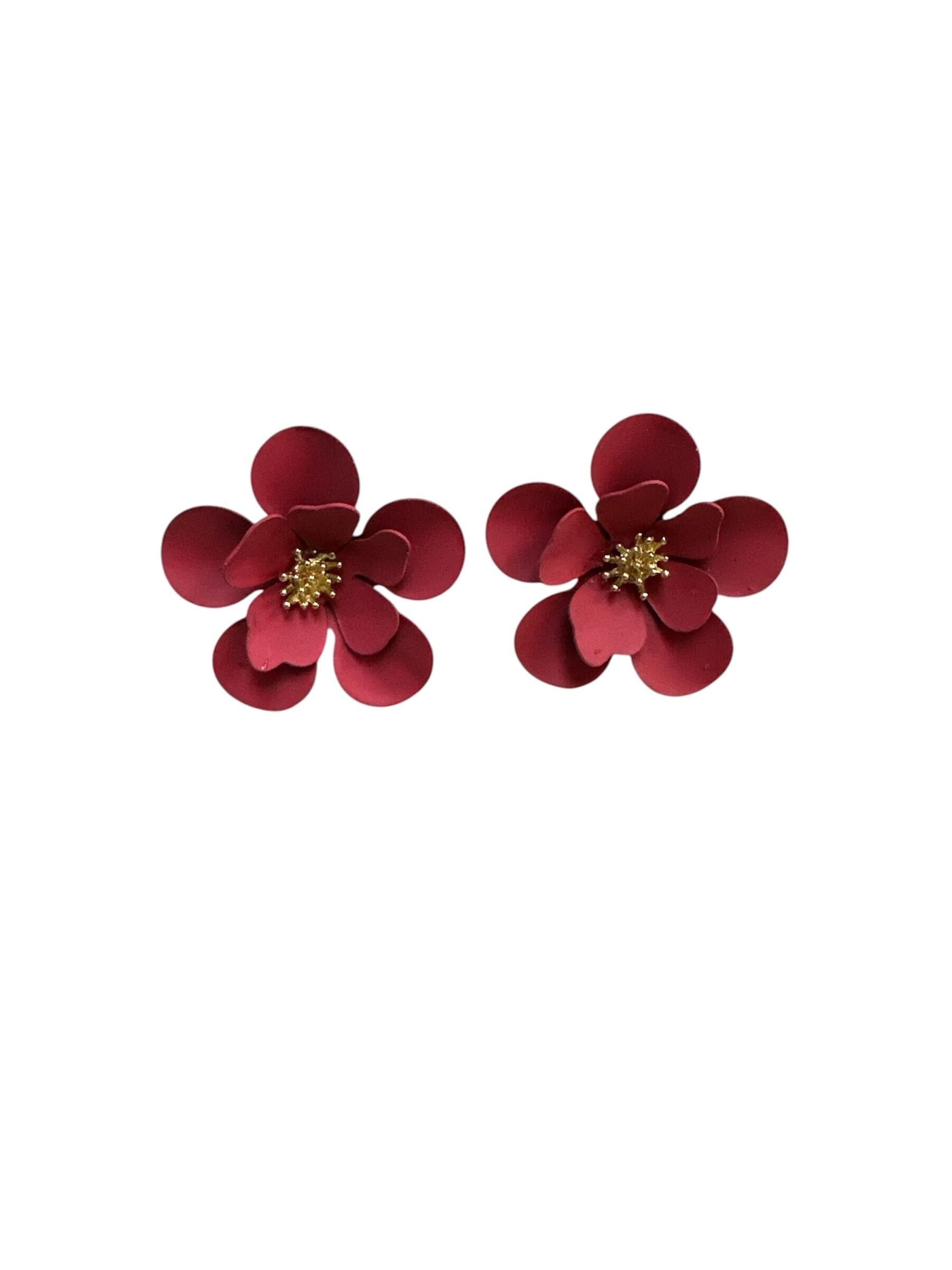 Boucle d'oreille en fleur