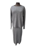 Ensemble chandail et jupe tricot