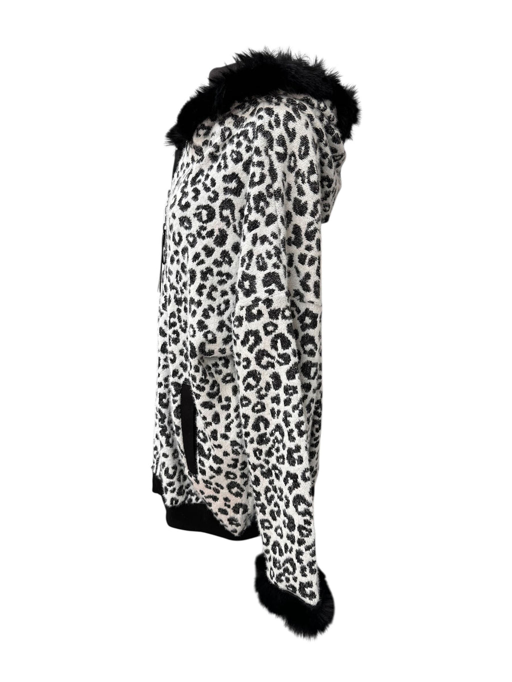 Veste avec bordure de fourrure