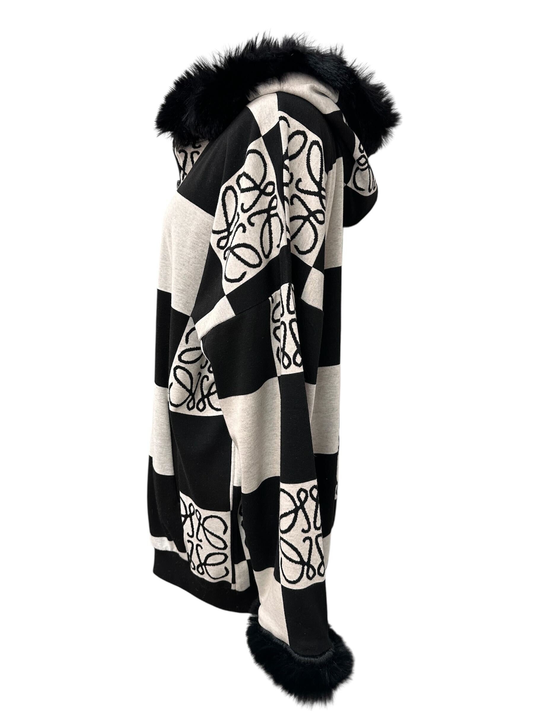 Veste avec bordure du fourrure