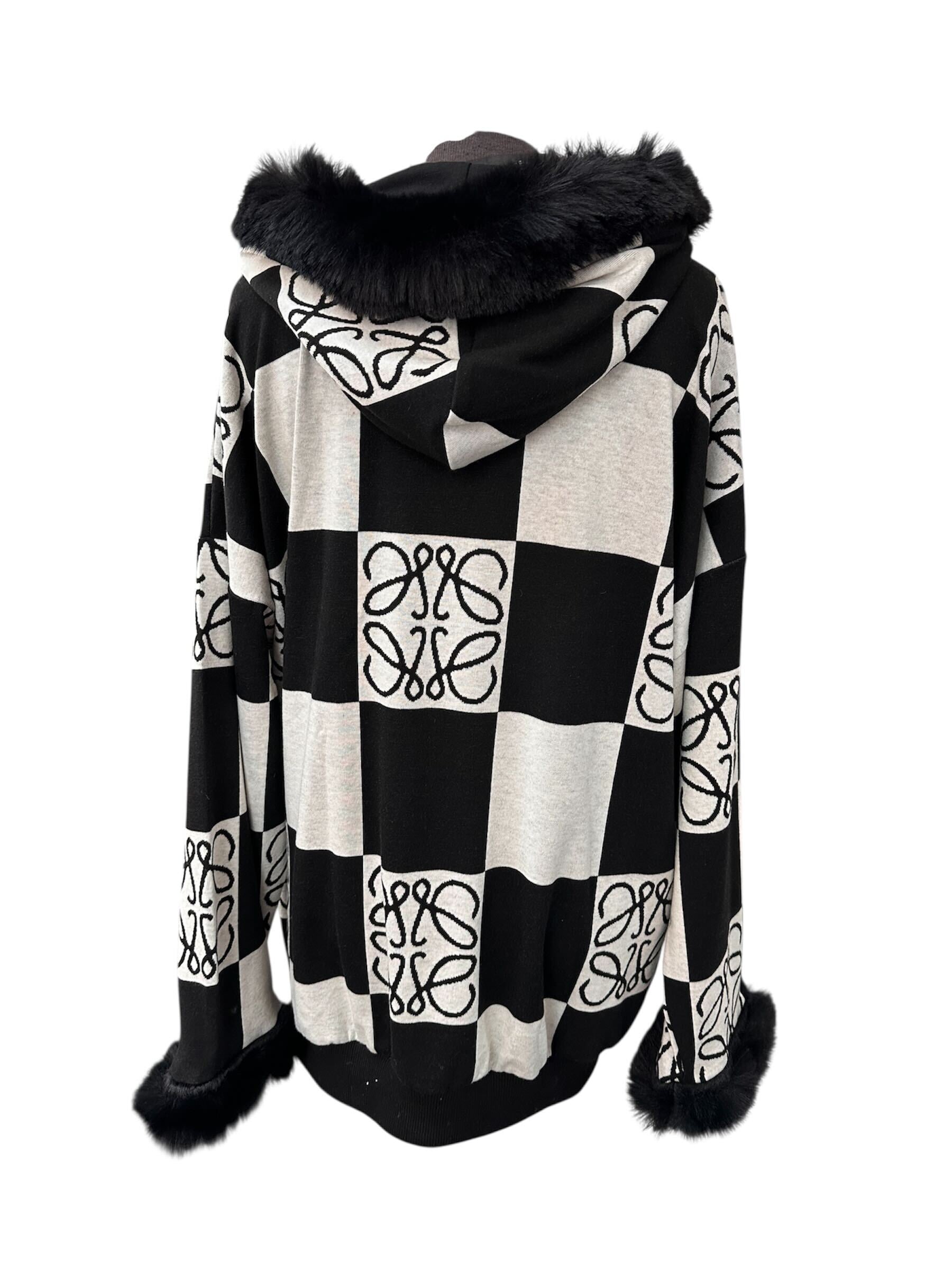 Veste avec bordure du fourrure