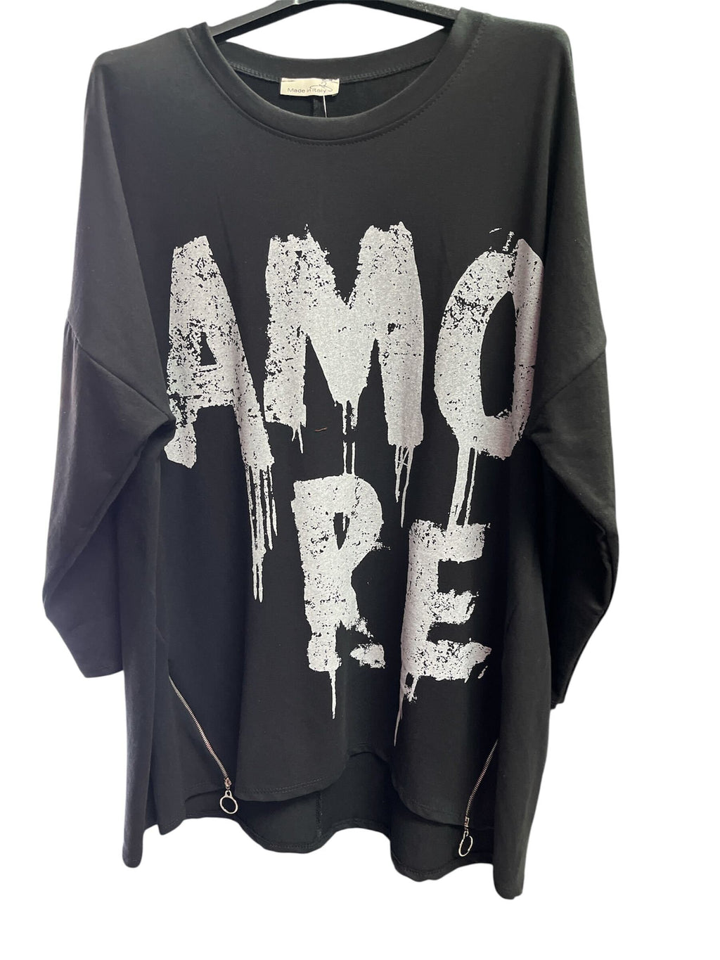Robe (AMORE)
