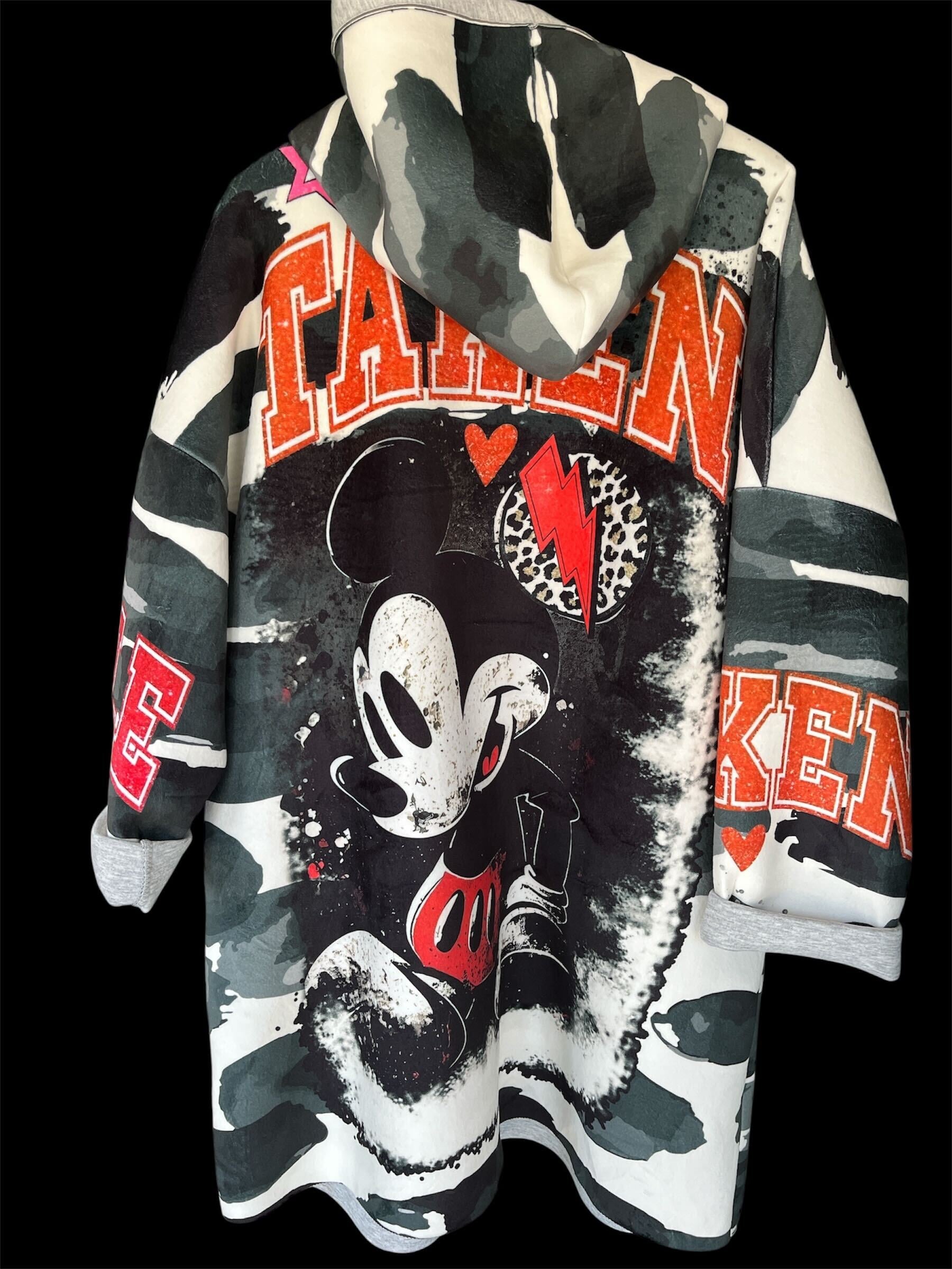Manteau (Mickey Single)
