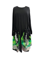 Robe (avec motif vert et argent)