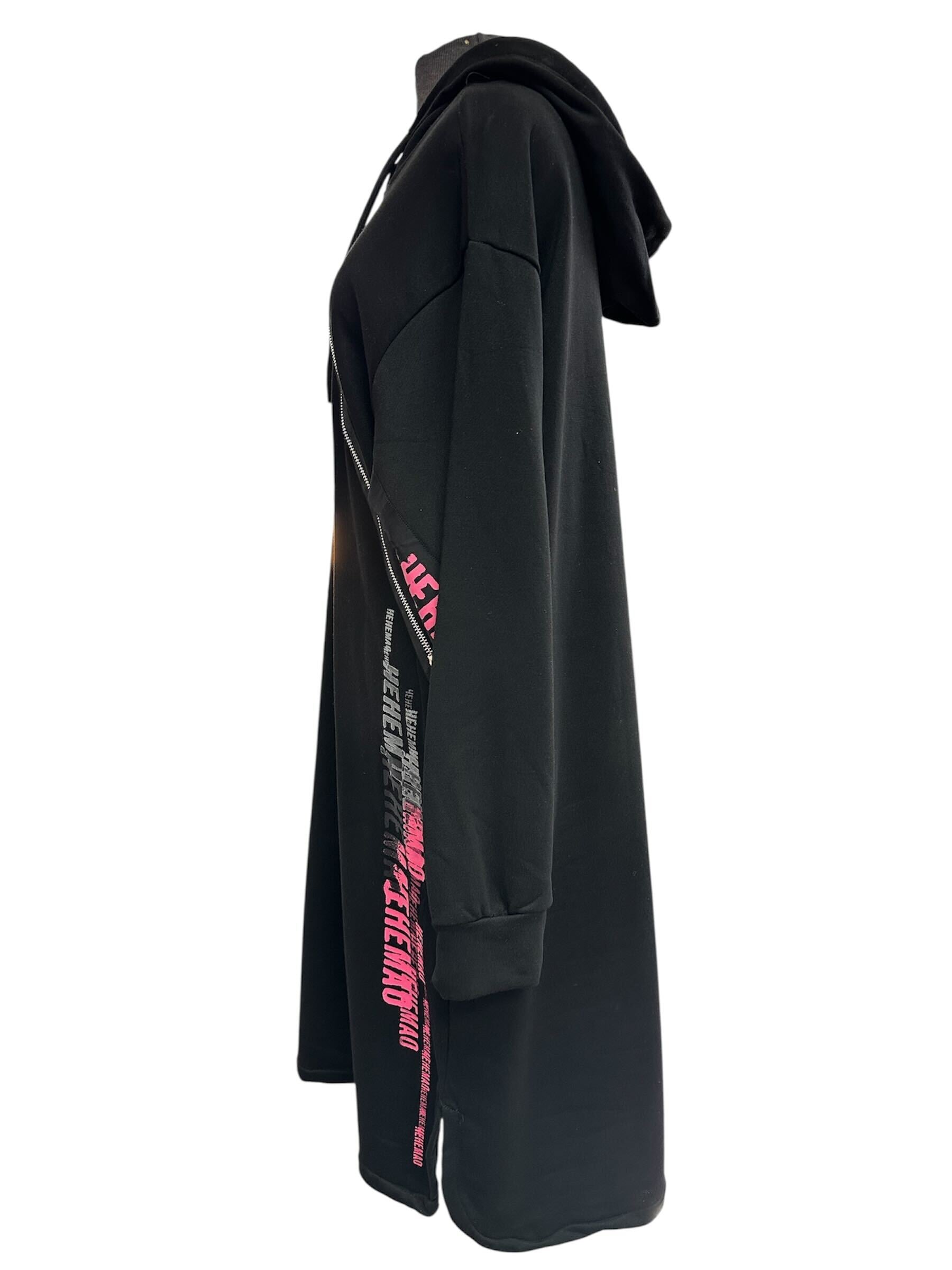 Robe à capuchon