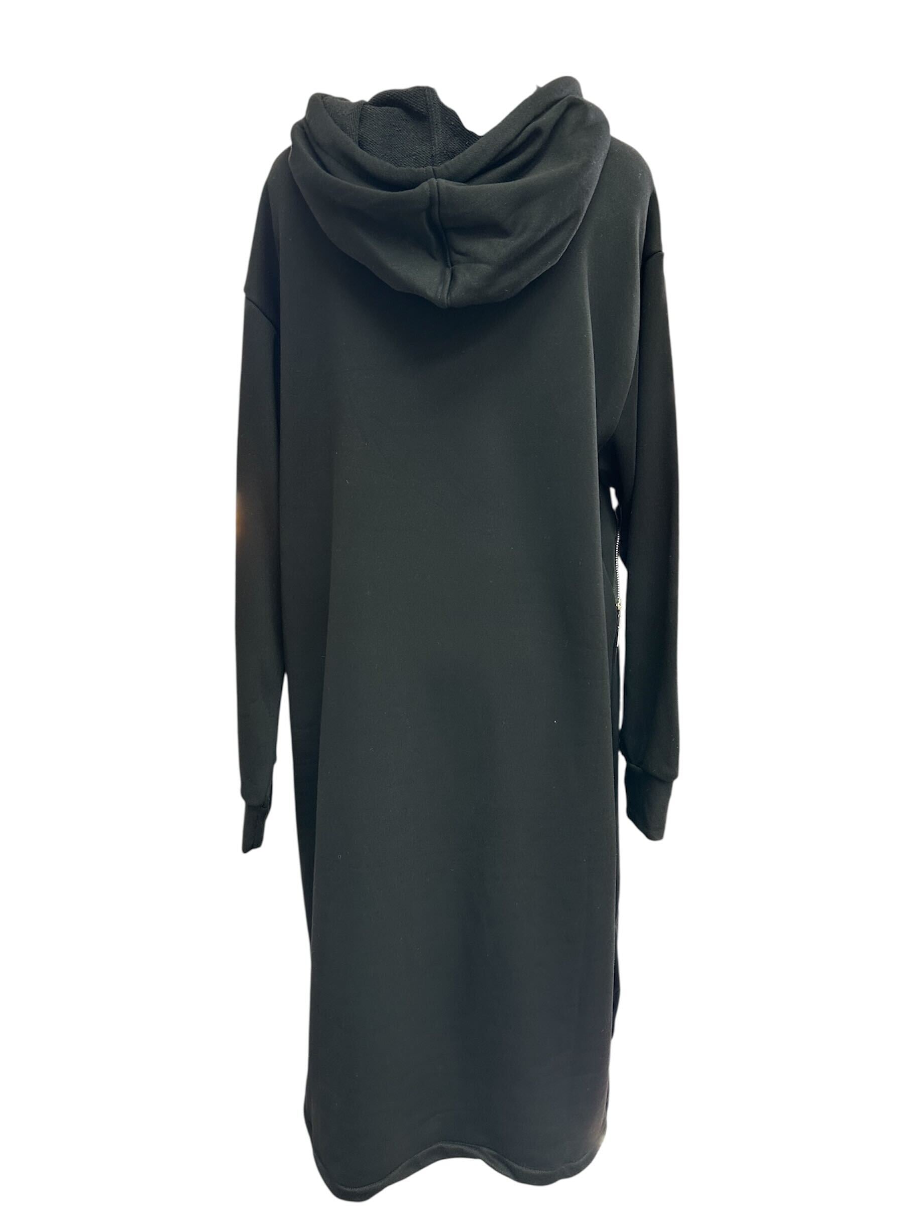 Robe à capuchon