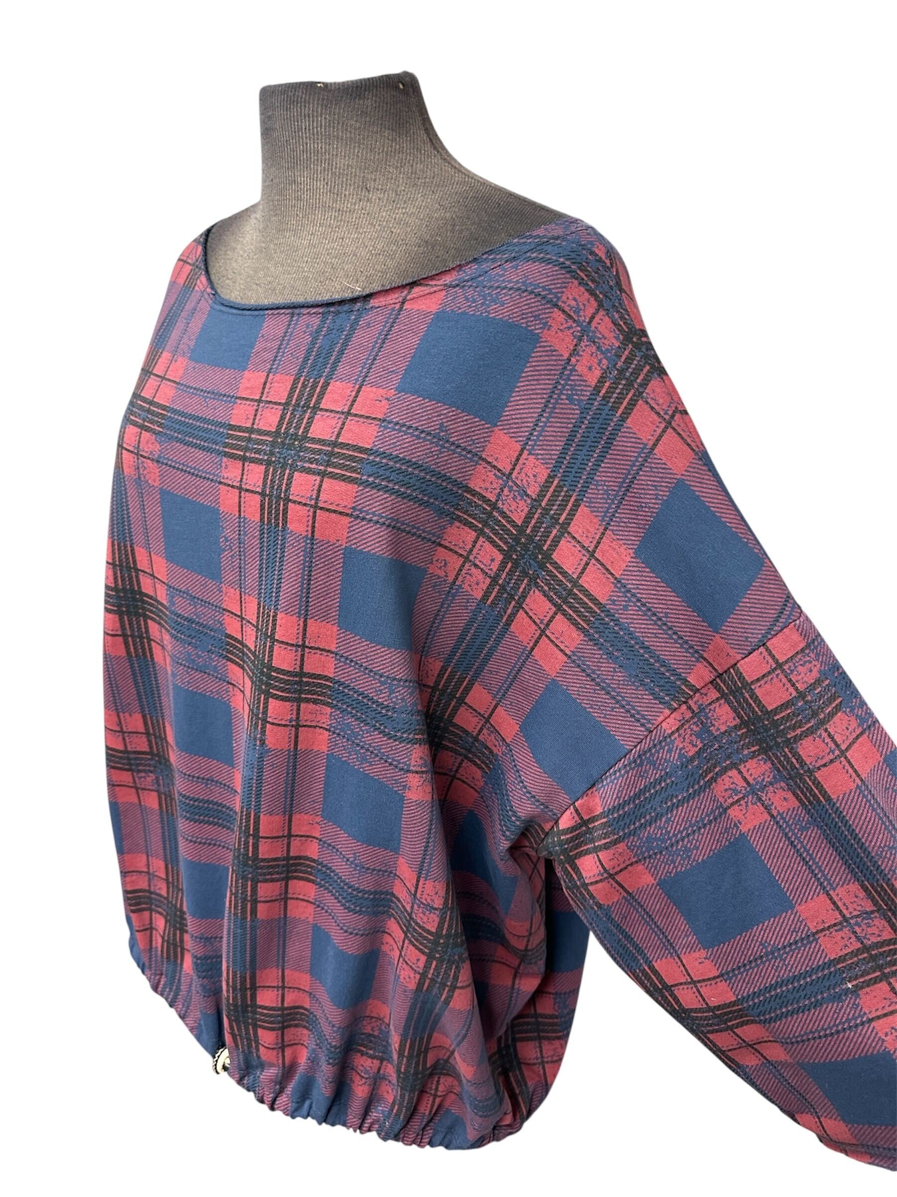 Chandail/blouse carreauté