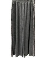 Pantalon avec bande brillante sur le côté