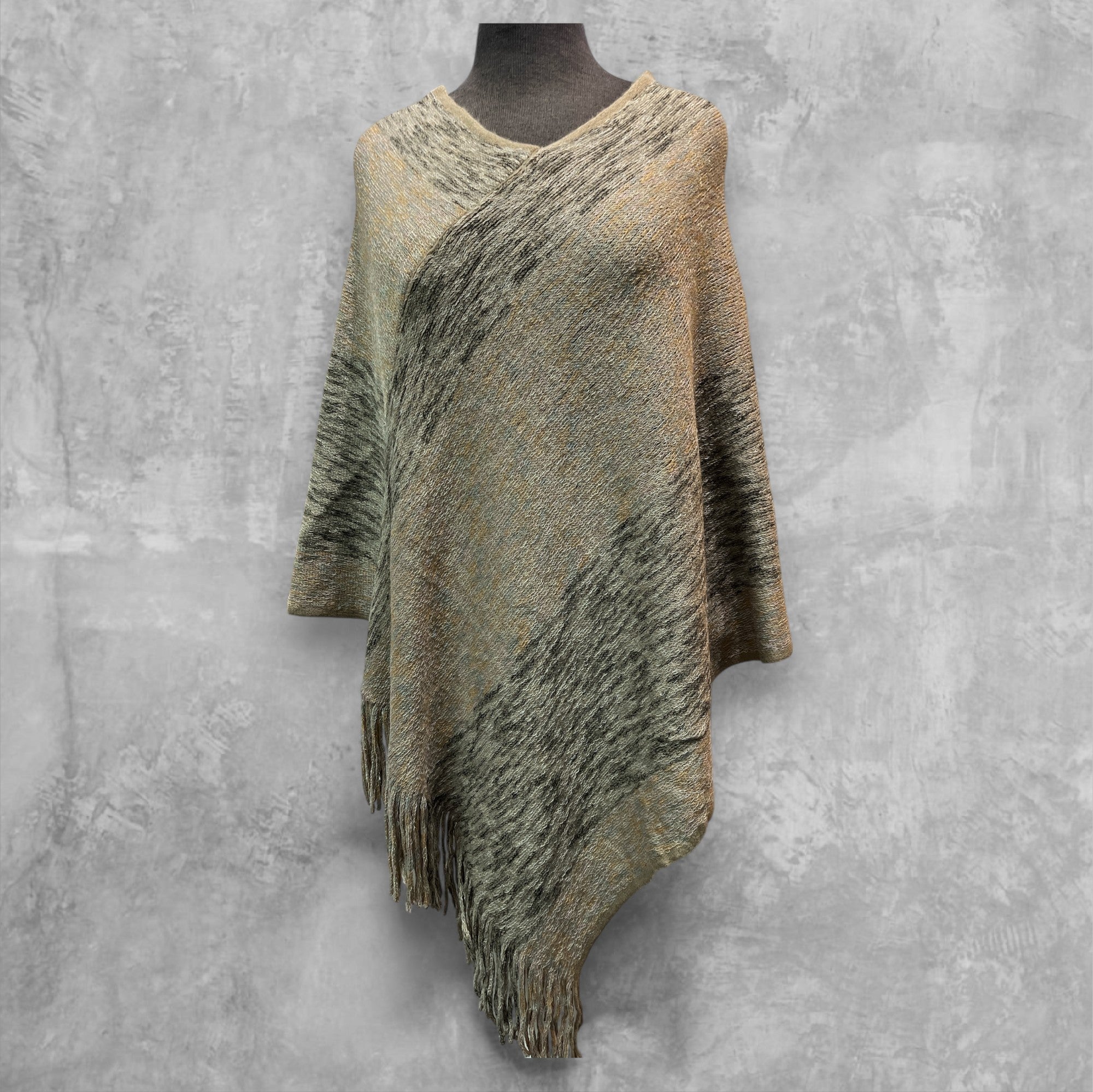 Poncho (V-Neck)
