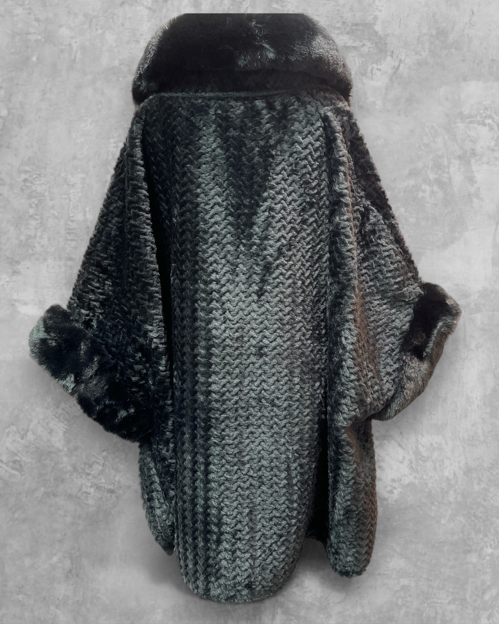 Poncho Cape (Fausse Fourrure)