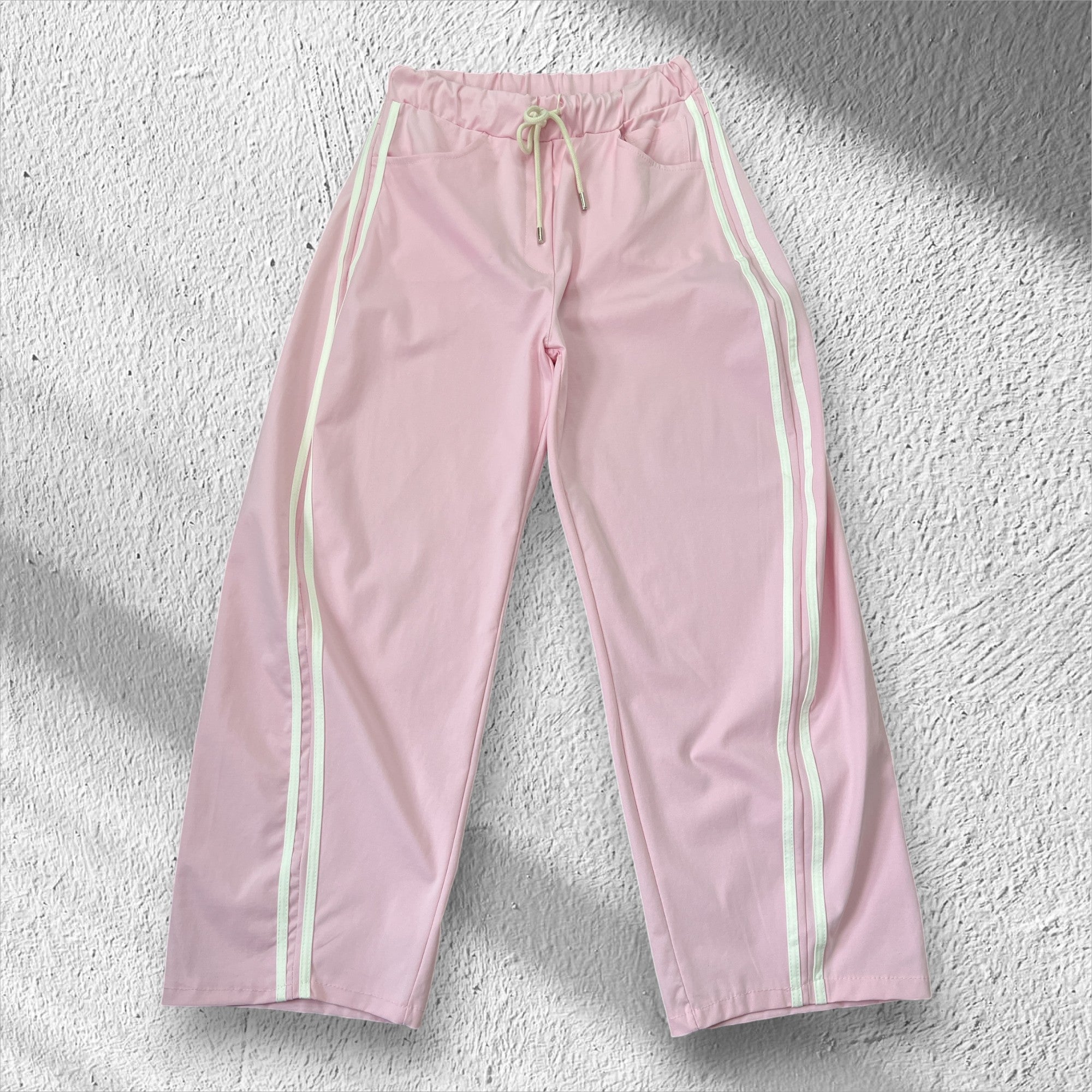 Pantalon (avec bandes sur les côtés)