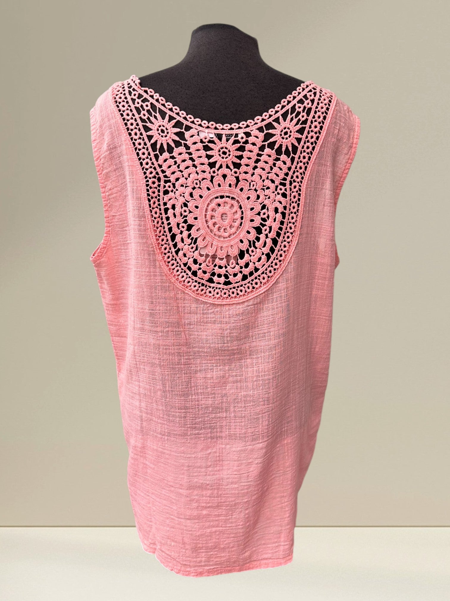 Camisole avec dentelle au dos