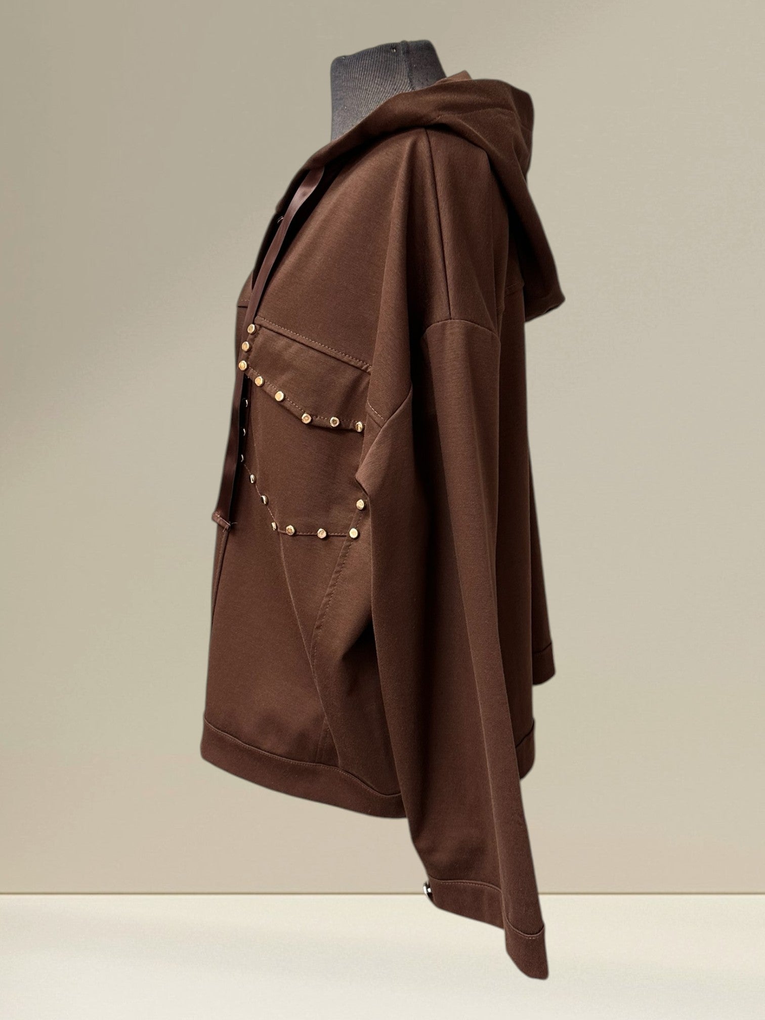 Veste à capuchon avec studs