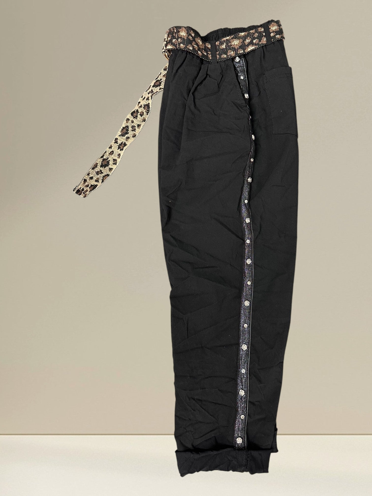 Pantalon avec ceinture léopard