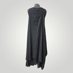 Boutique Sylbelle robe noire courte en coton avec coutures verticales et ourlet asymétrique
