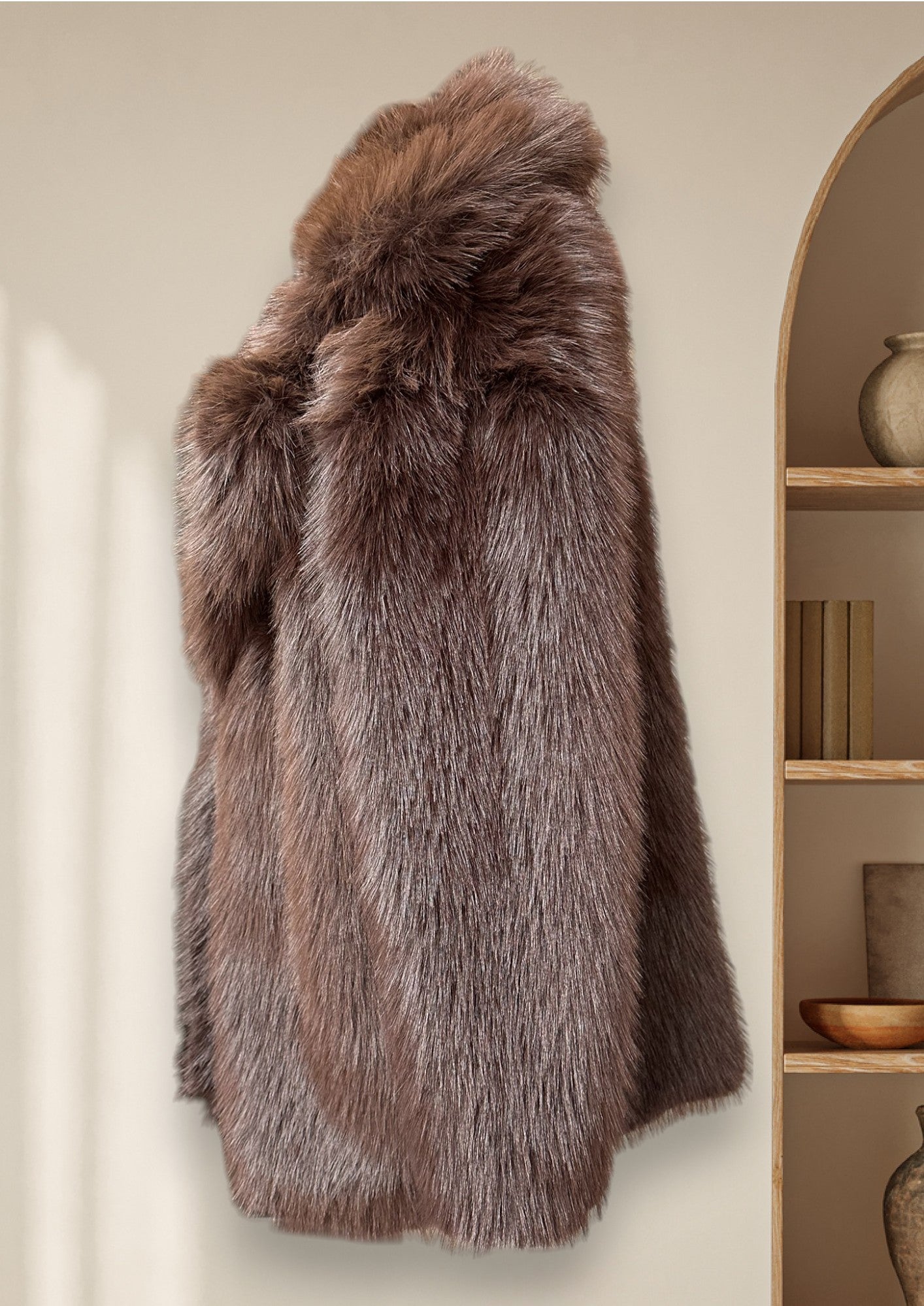 Manteau de fausse fourrure