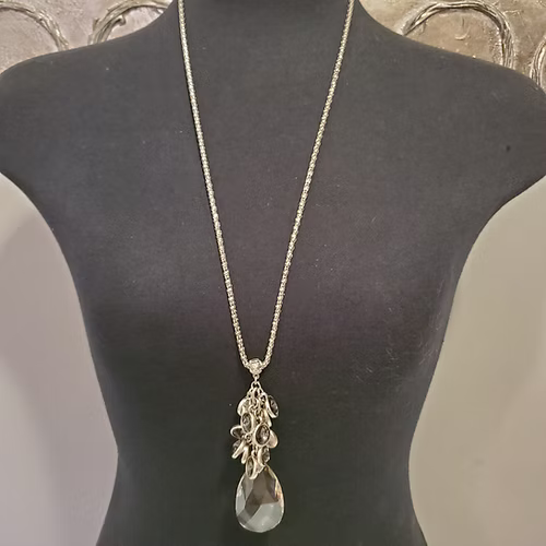 Collier et boucle d'oreille en inox avec pendentif