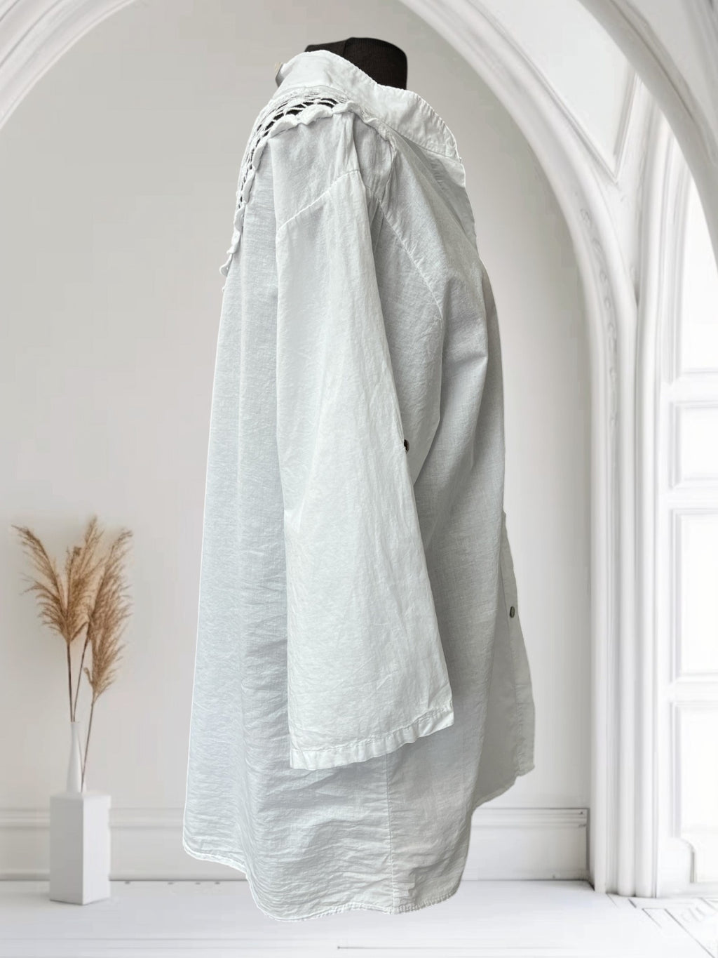 Blouse brodée