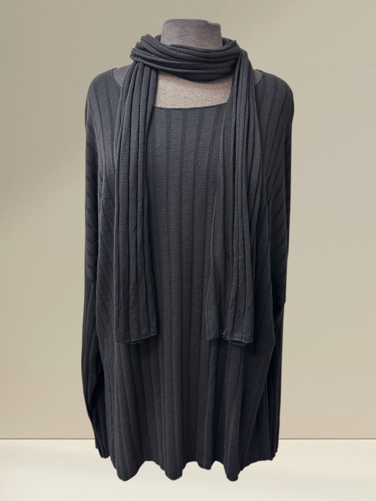 Chandail avec foulard