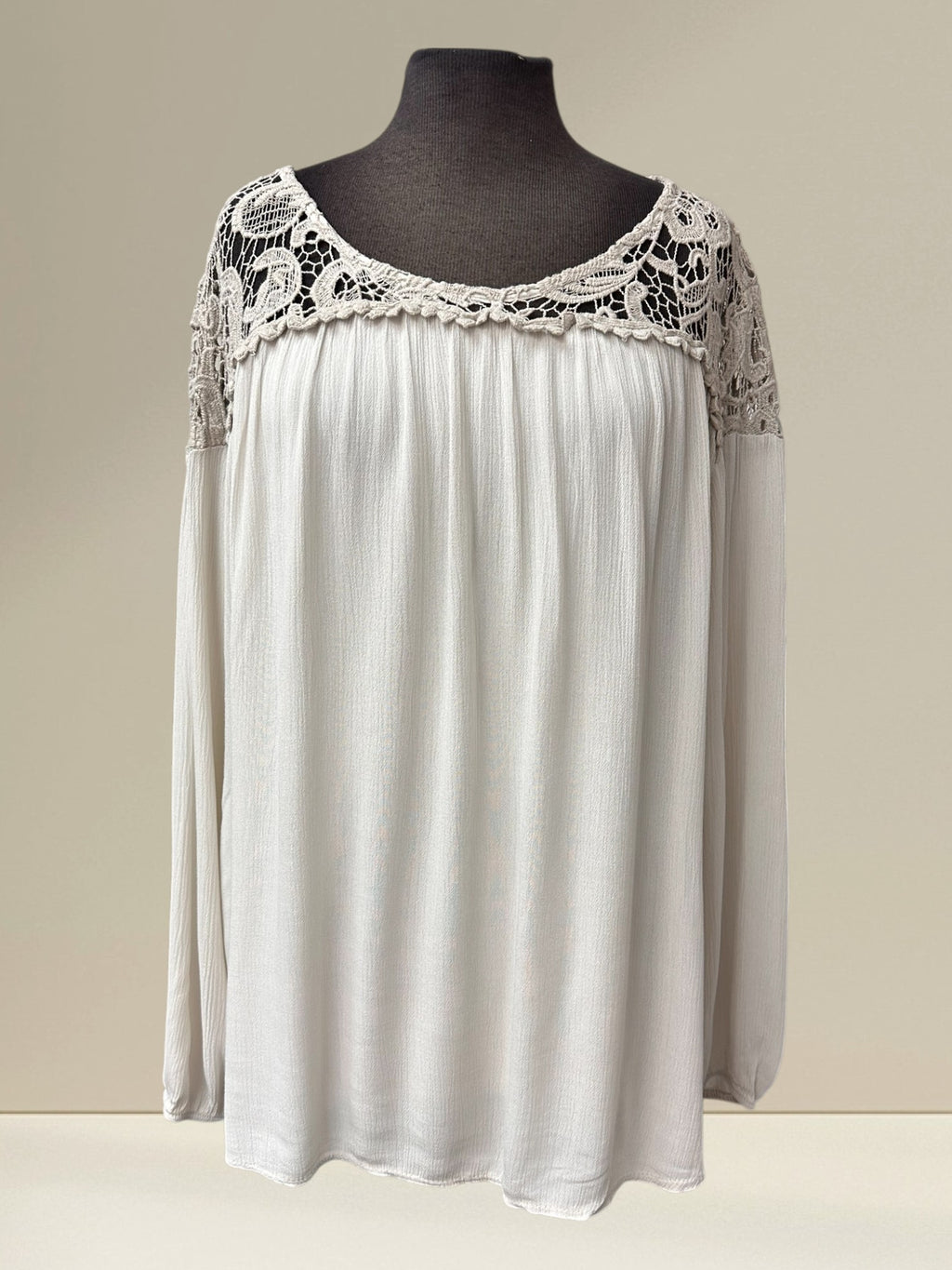 Blouse avec dentelle