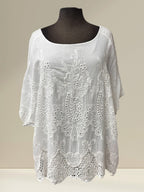 Blouse (fleurs brodées)