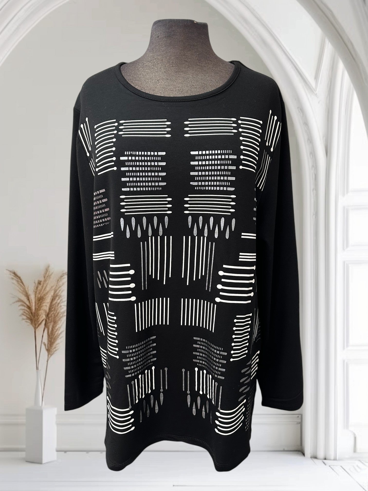 Chandail (motif de lignes)