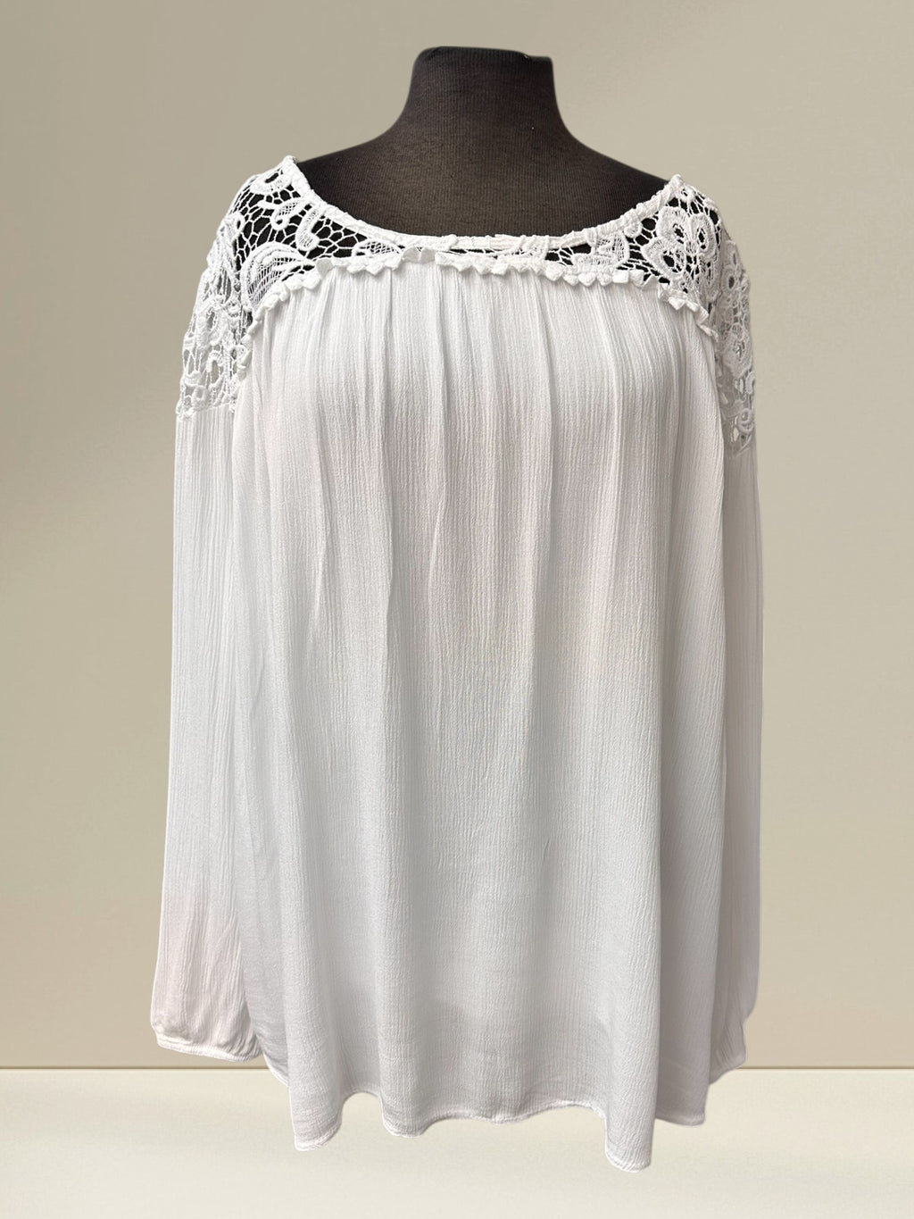 Blouse avec dentelle