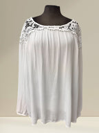 Blouse avec dentelle