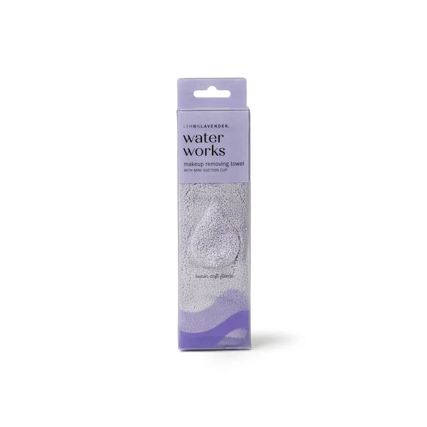 Serviette démaquillante