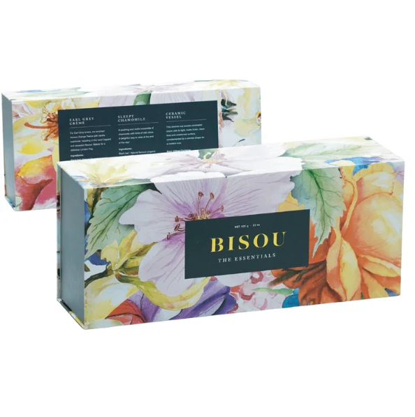 Ensemble de thés avec tasse