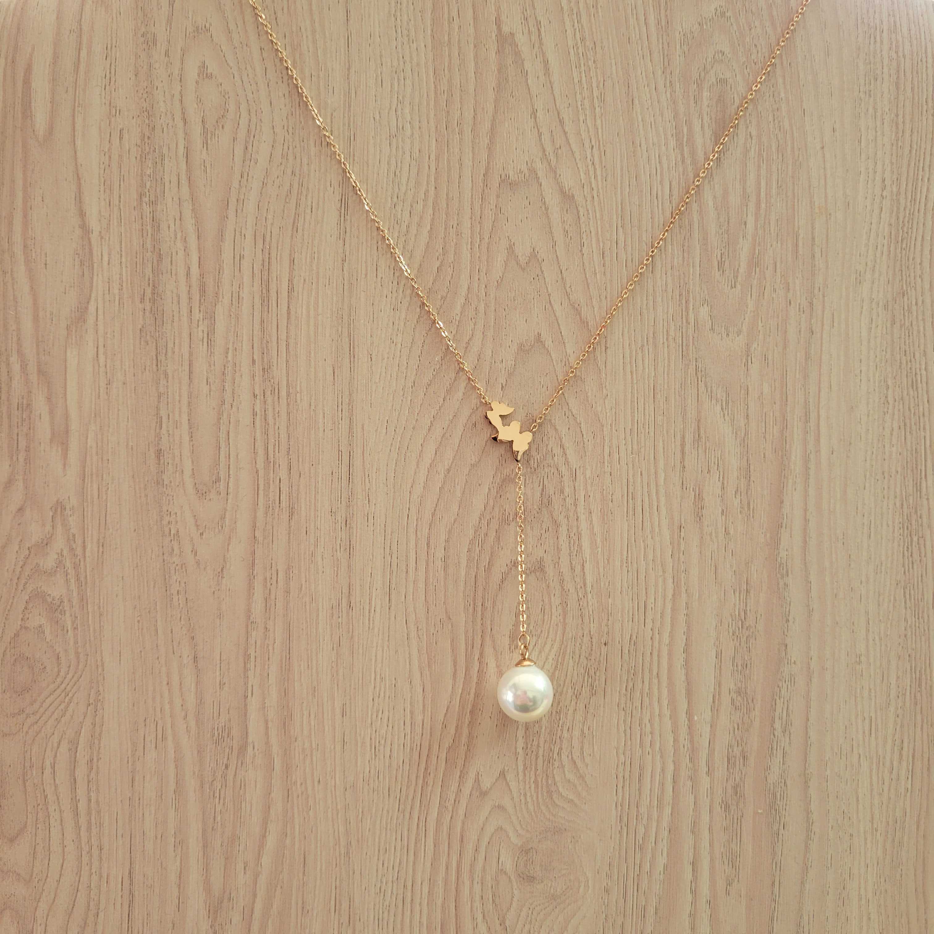 Collier avec une perle