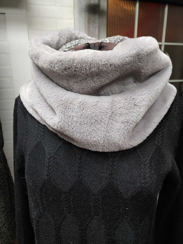 Nouveauté Col Fourrure Végan Automne/ Hiver 23/24